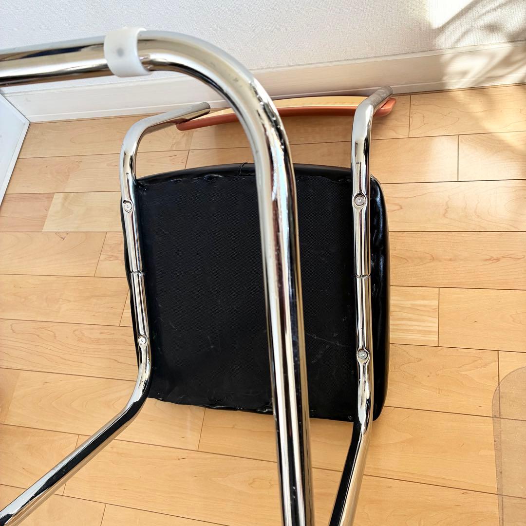 ダイニングチェア ラタン調 レザークッション カンティレバーチェア 合皮