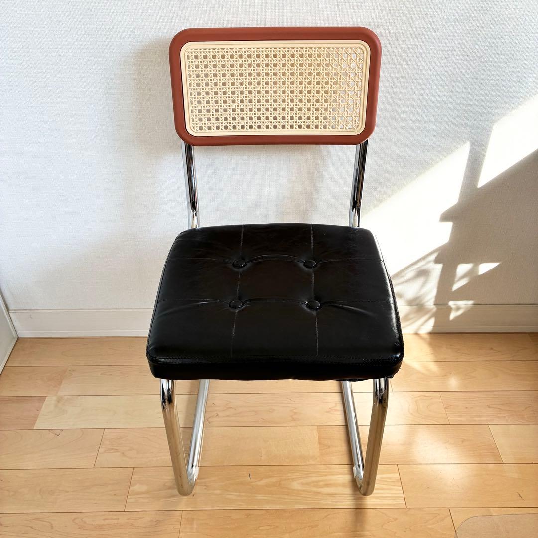 ダイニングチェア ラタン調 レザークッション カンティレバーチェア 合皮