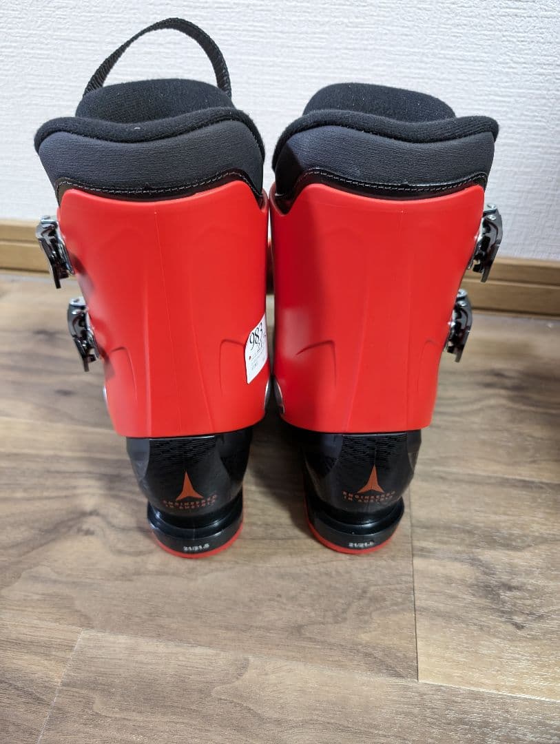 新品　ATOMIC スキーブーツ　21〜21.5cm　ジュニア　キッズ