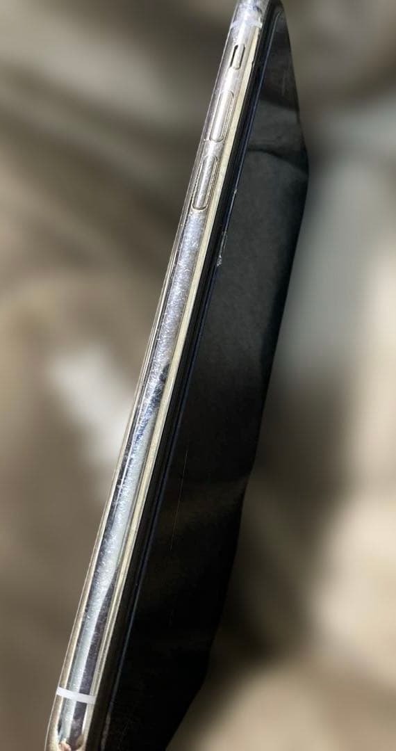 Apple iPhone X シルバー 本体　64BG