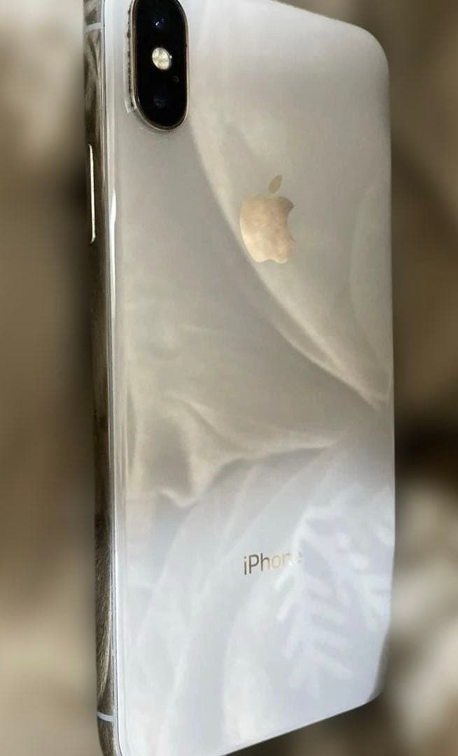 Apple iPhone X シルバー 本体　64BG