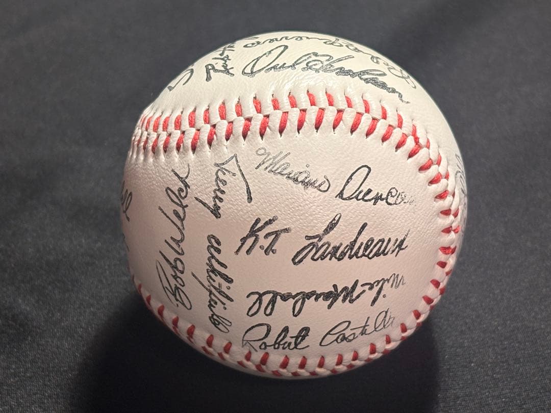 MLB ビンテージ 直筆サインボール 寄せ書き 判別できる方お願いします