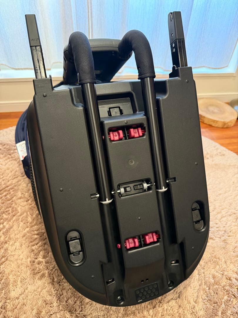 エールベベ クルット5i グランス グランネイビー　ISOFIX