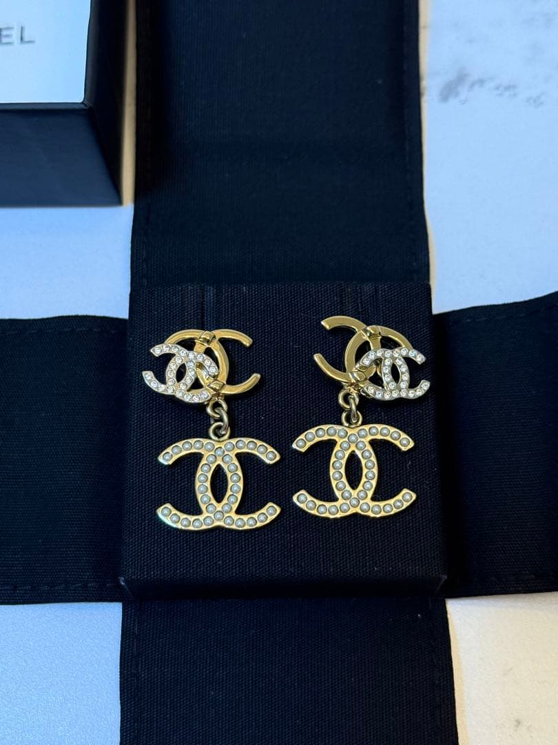 【正規品】シャネル　CHANEL ゴールド ロゴピアス ココマーク