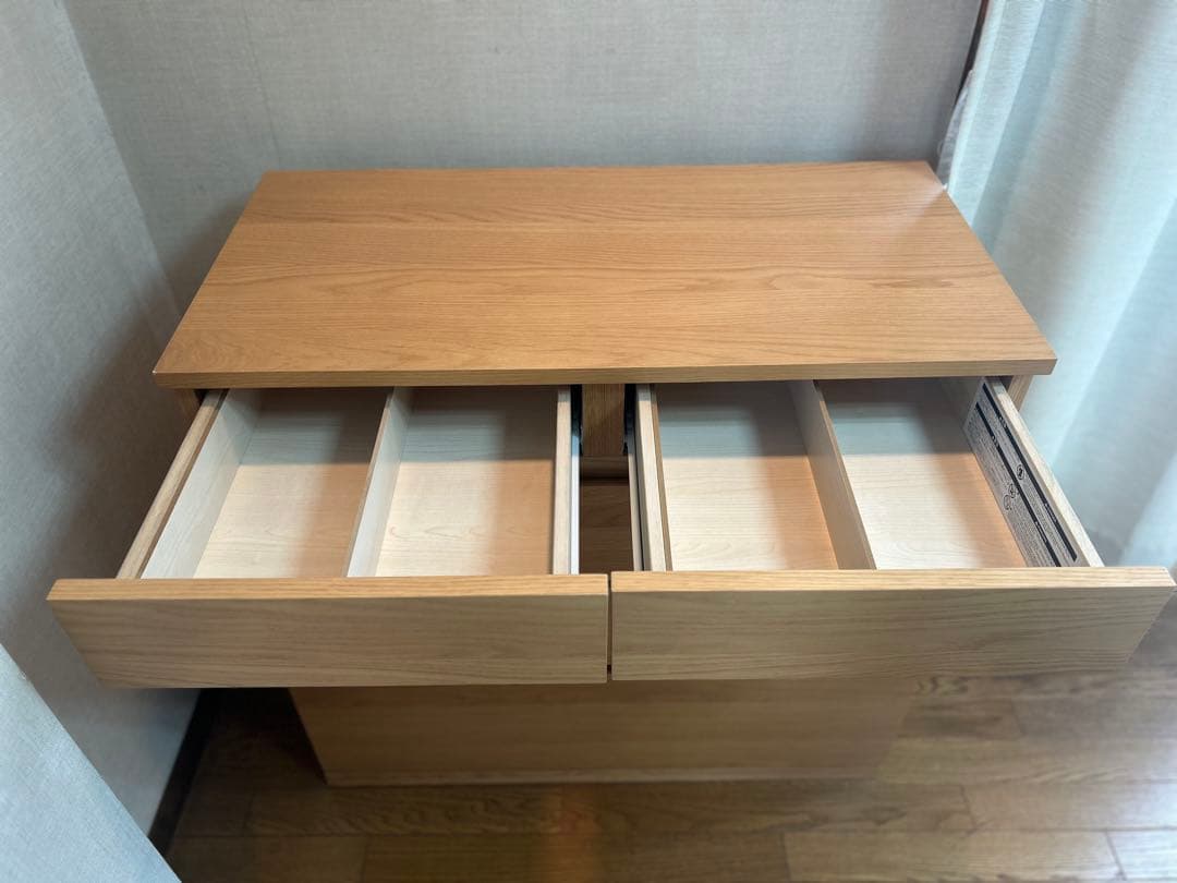 無印良品　木製チェスト 4段オーク材突板幅8 8x奥行44x高さ83cm