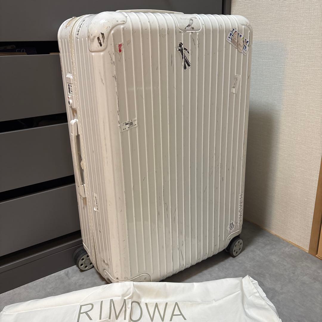 RIMOWA ホワイト 中型キャリーケース