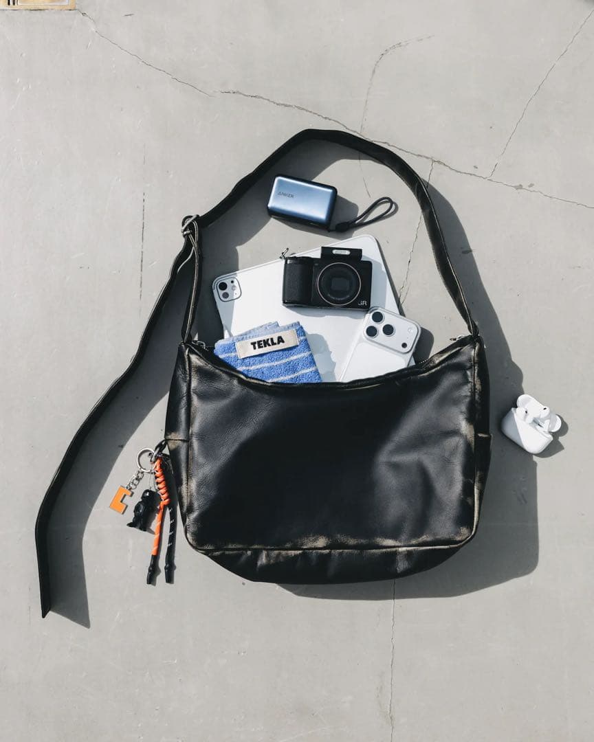 【完売】VINTAGE LEATHER HOLIDAY BAG