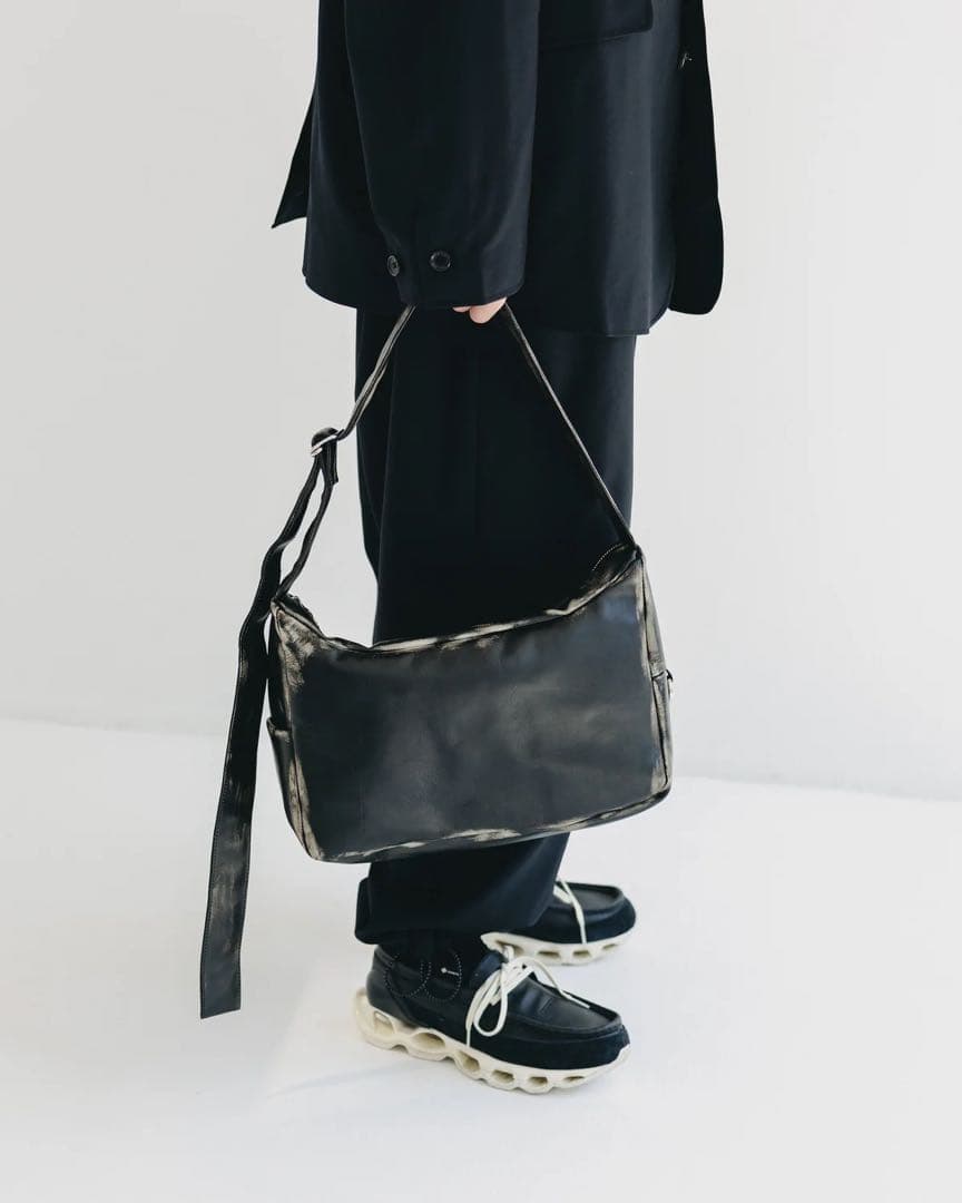 【完売】VINTAGE LEATHER HOLIDAY BAG