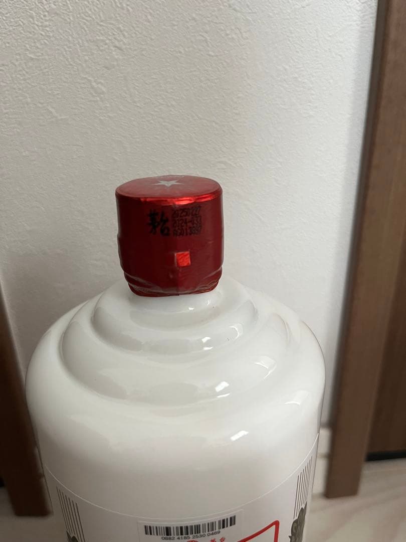 希少2025年　Kweichow Moutai 1L 53% ギフトボックス入り