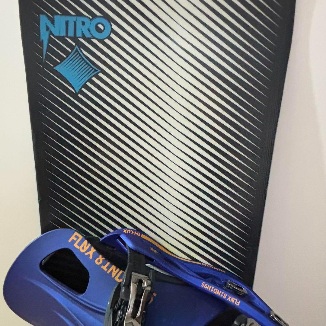 NITRO DEMAND LTD 155 FLUX デッキパッド VOLCOM