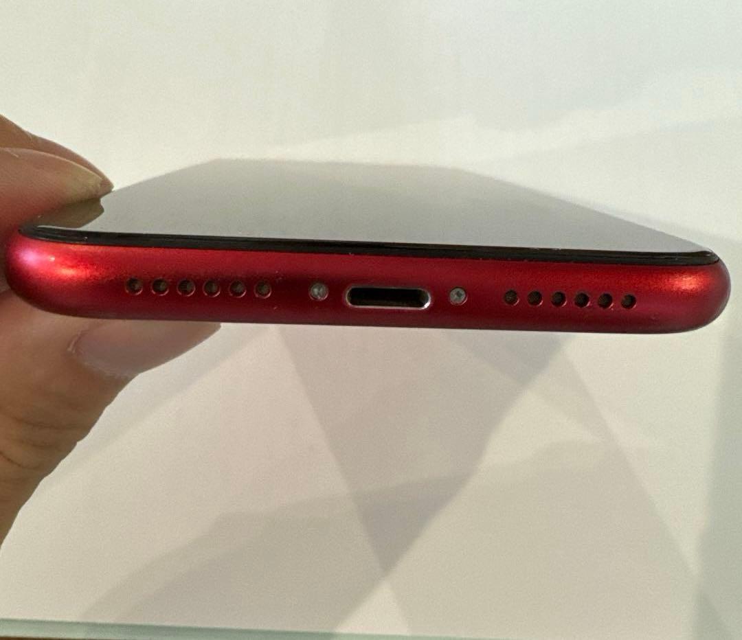 Apple iPhone 11 RED(PRODUCT）64gb 本体