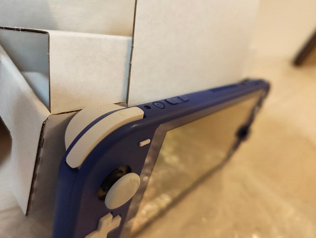 Nintendo Switch Lite（ブルー） 本体および箱、付属品含