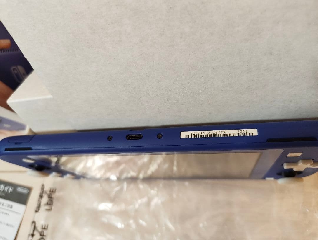 Nintendo Switch Lite（ブルー） 本体および箱、付属品含