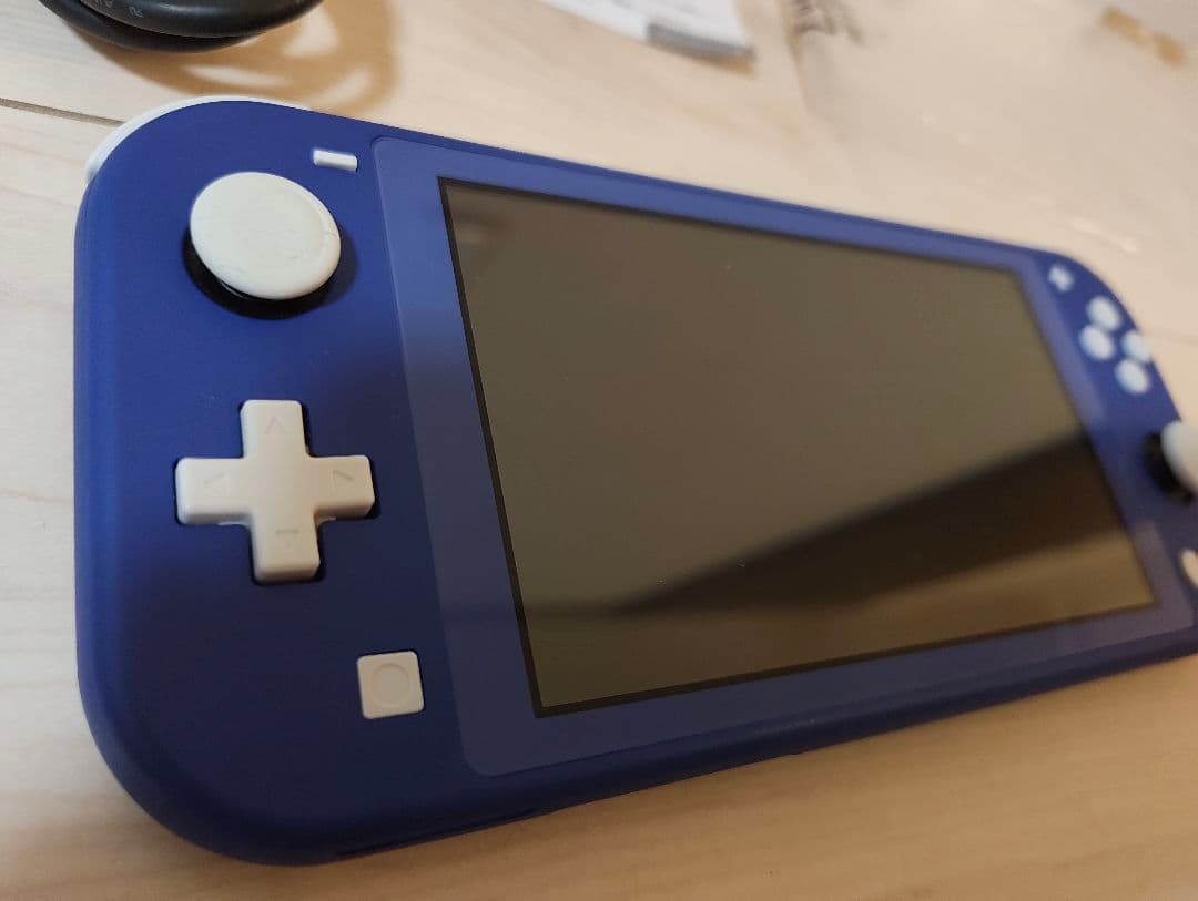 Nintendo Switch Lite（ブルー） 本体および箱、付属品含