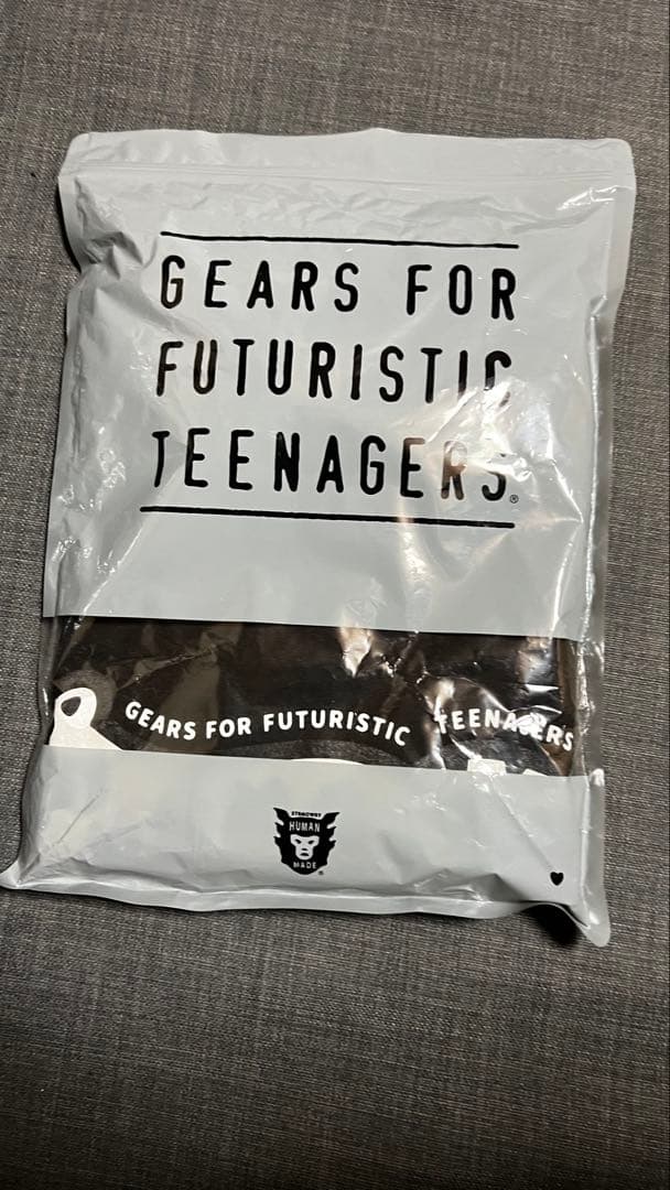 【ザク】HUMAN MADE 長袖カットソー ブラック(グレー)