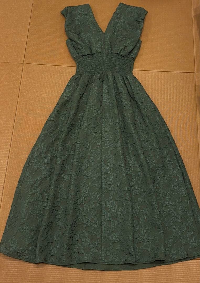 snidel オーバーショルダージャカードワンピース　首元リボン付　size1