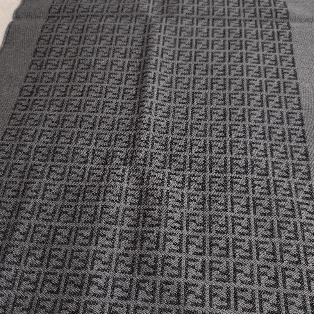 FENDI　マフラー