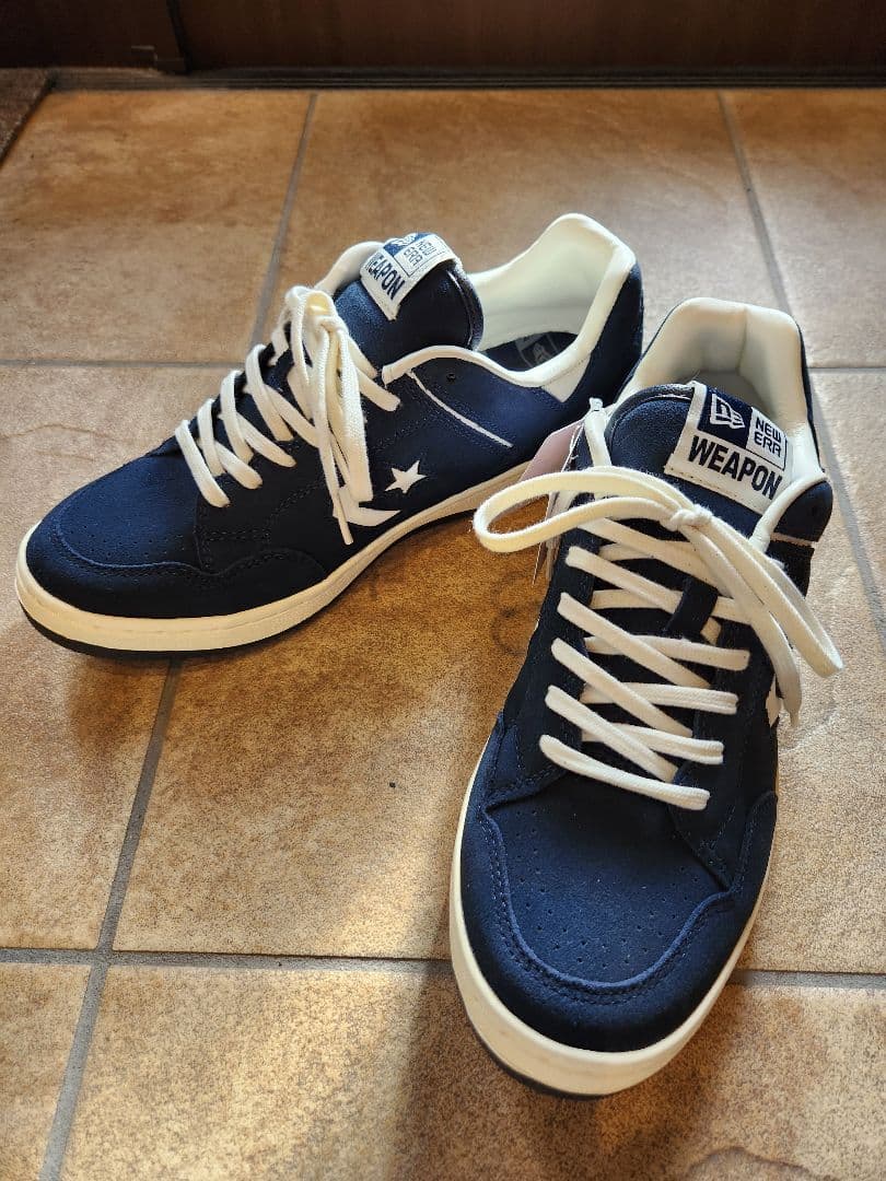 【新品未使用】ニューエラ WEAPON ネイビー スニーカー 26.5