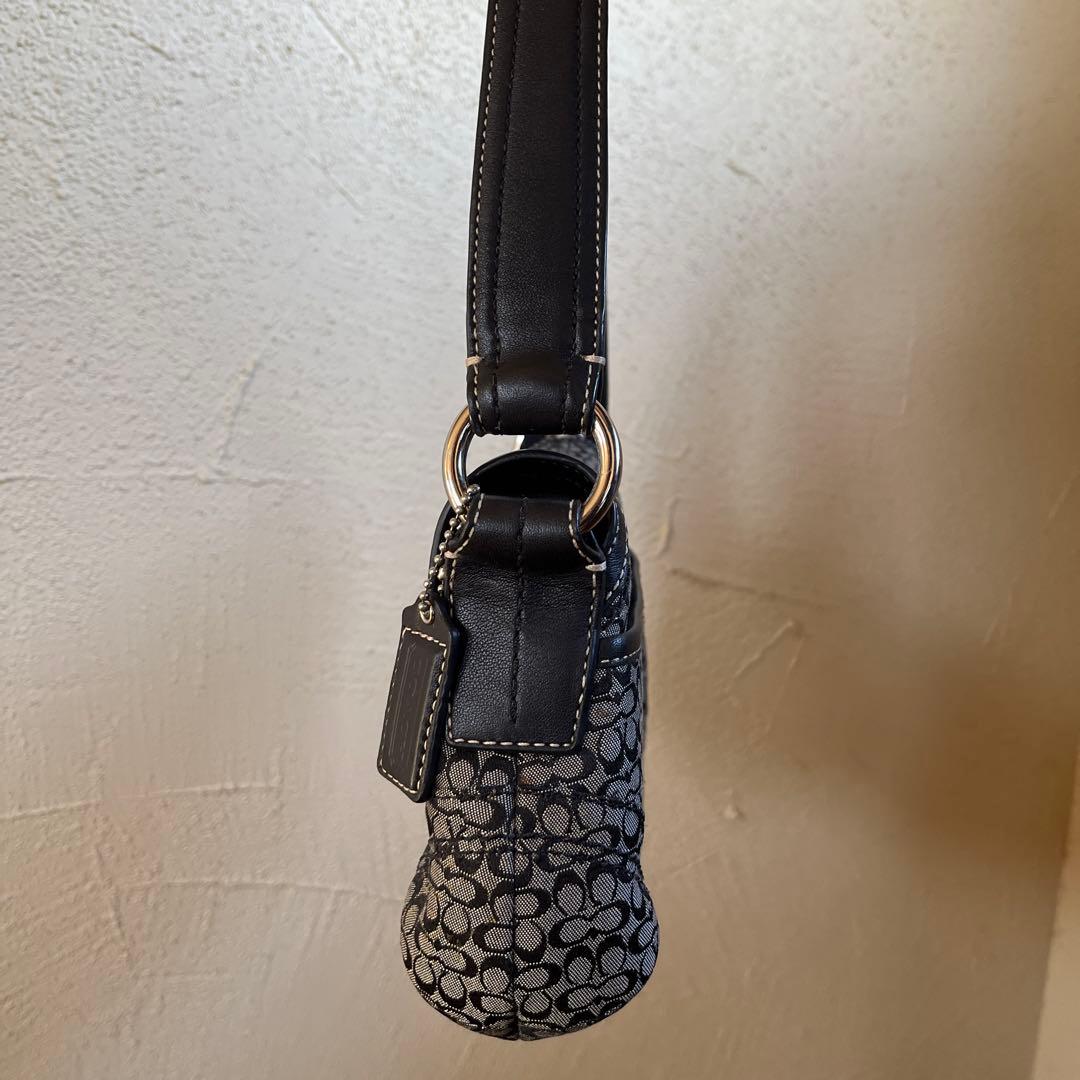 COACHソーホーシグネチャー　アクセサリーポーチ/ワンショルダーバッグ