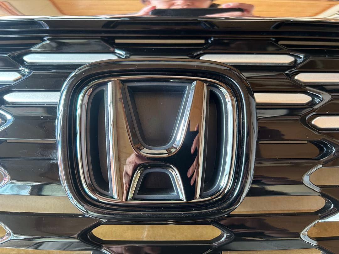 ヴェゼル RV フロントグリル　アーバンスタイル