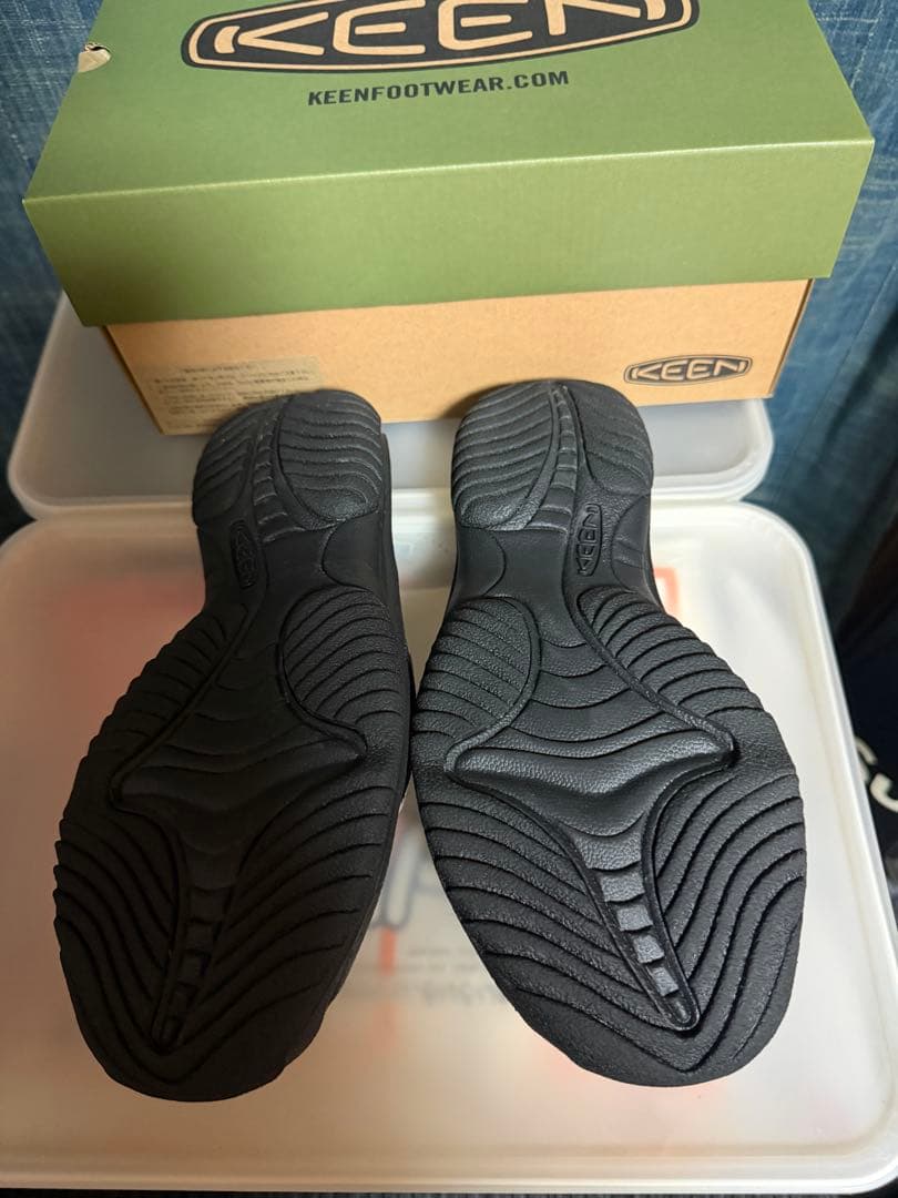 South2West8 Keen Deer Horn サンダル