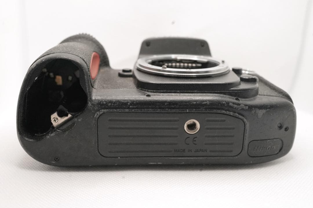 【ジャンク品】Nikon F100 ボディ 一眼レフカメラ