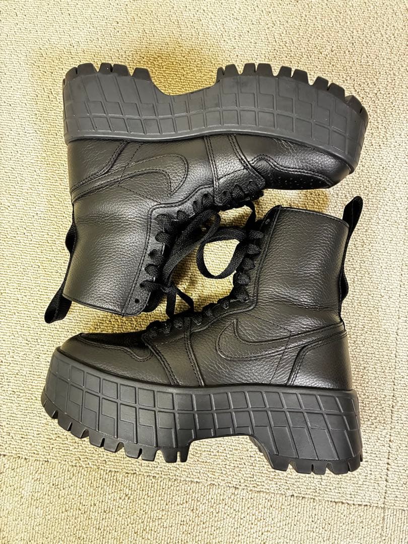 【極美品】ウィメンズ ジョーダン ブルックリン ブーツ 22cm ブラック