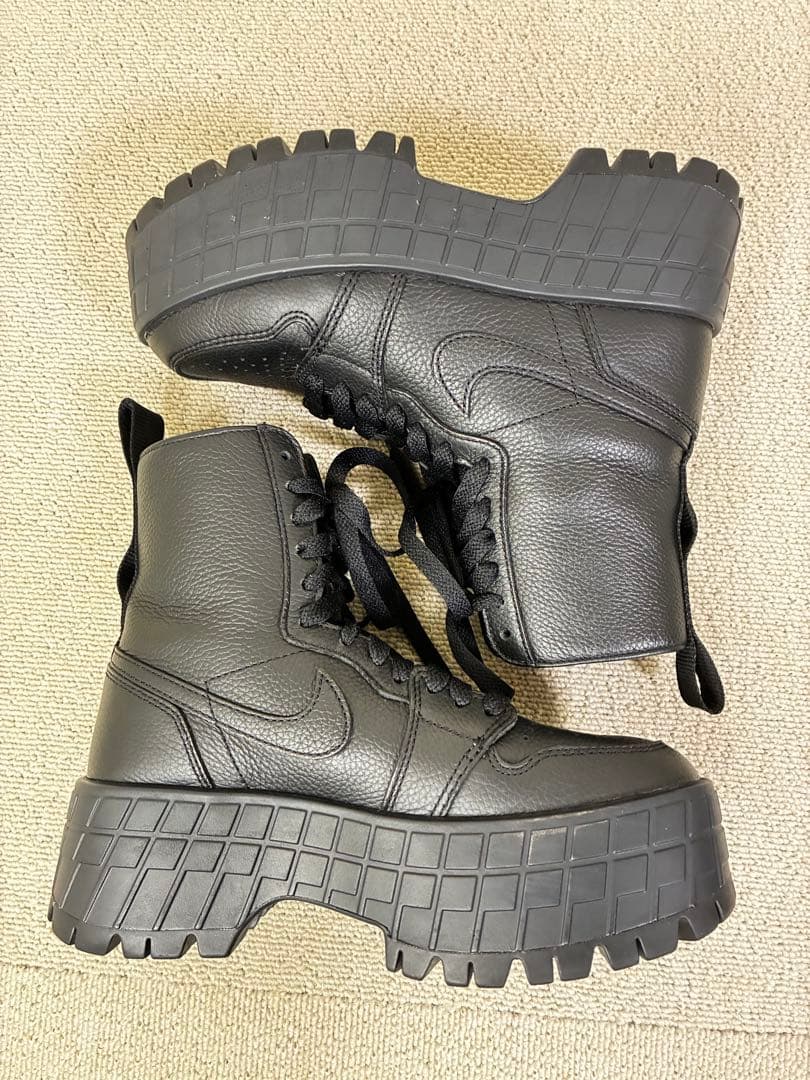 【極美品】ウィメンズ ジョーダン ブルックリン ブーツ 22cm ブラック