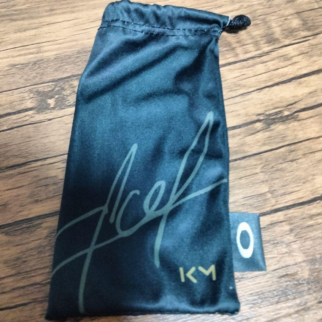 オークリー OAKLEY サングラス　デッドボルト【エムバペモデル】