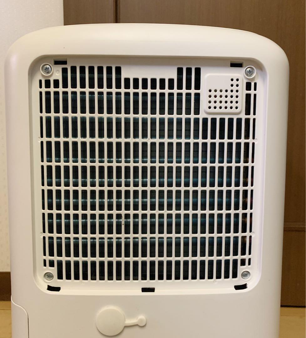 ハル【美品】シャープ 除湿機 衣類乾燥 プラズマクラスター　CV-J71