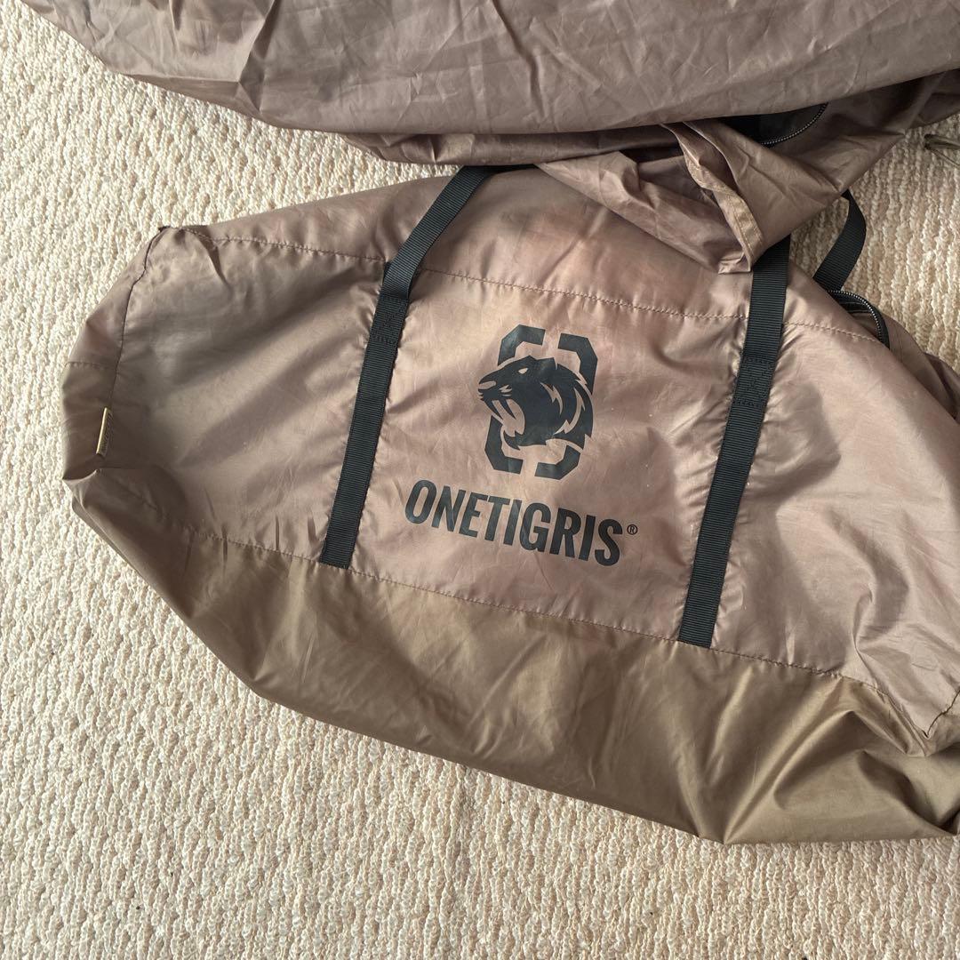 よ*ん様 ONETIGRIS ソロホームステッド　ナイロン製 ポール付き 期間限