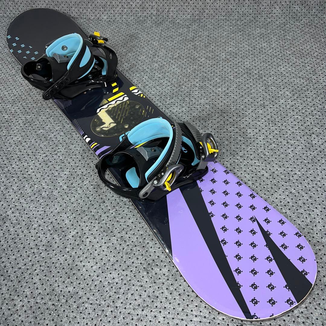 7-8回使用 キッズスノーボード 110cm IGNIO＋バイン＋レースブーツ