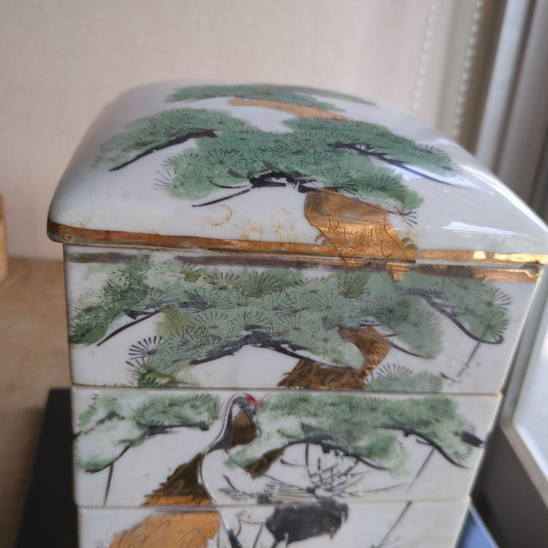 骨董 段重 松に鶴 4段重箱 陶器 金彩 物入る 菓子器 アンティーク