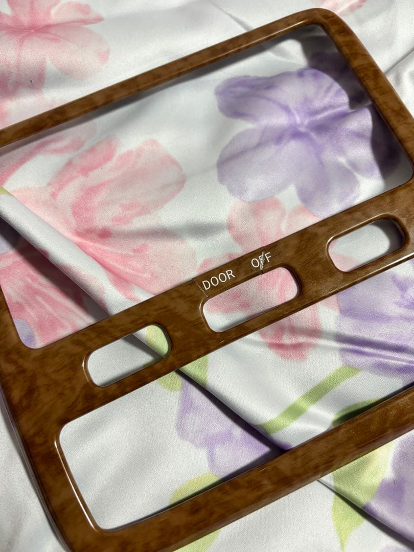 アルファード　10 系　ウッドパネル　シルクブレイズ　黄木目　SilkBlaze