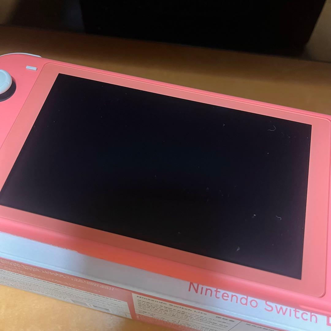 Nintendo Switch Lite　ピンク本体　箱付き