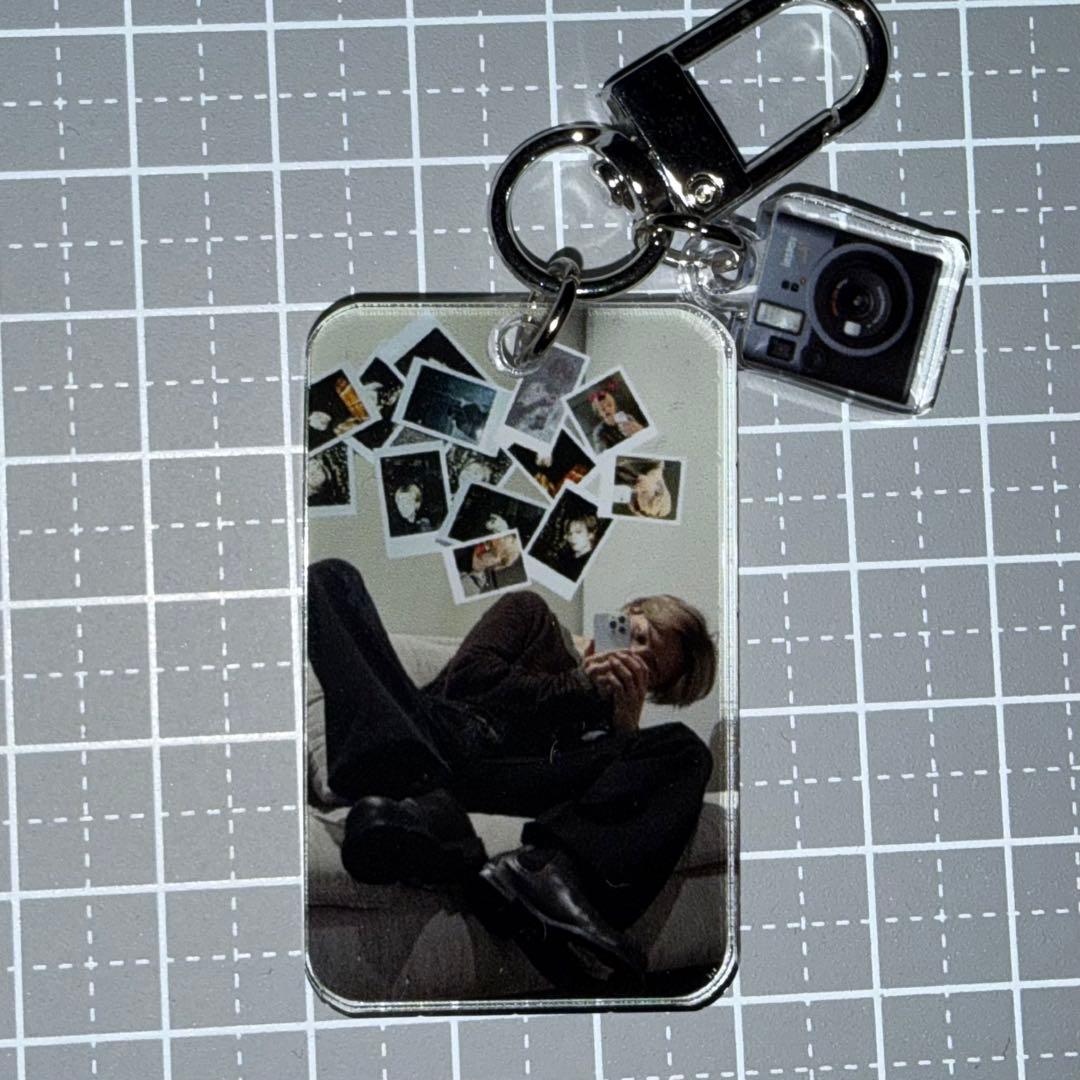 シェリー　BTS ジミン　アクリルキーリング
