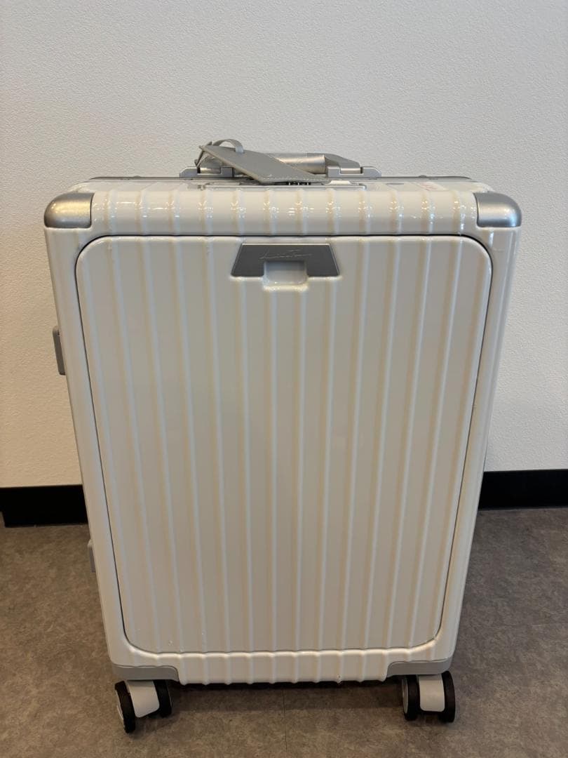 リベティ多機能キャリーケース【エナメルホワイトSサイズ】