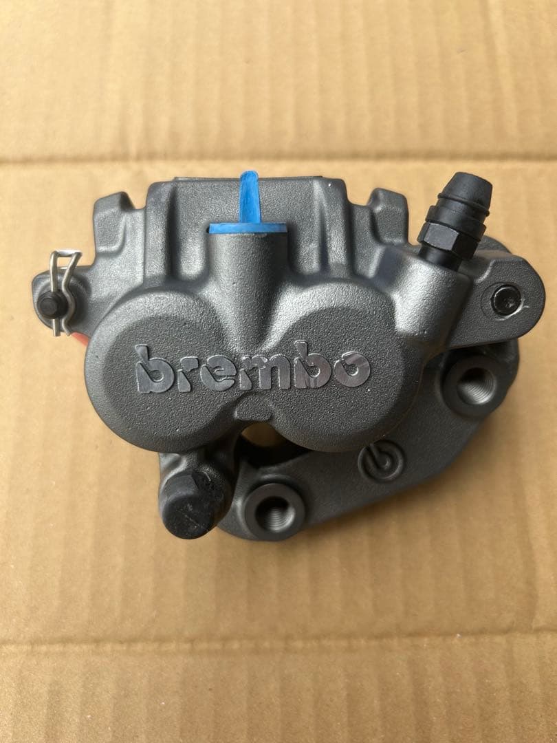 ハンターカブ125 エバテックフロントbrembo キャリパーとサポートセット