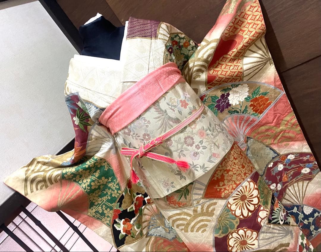 振袖フルセット6点サイズM〜Ｌ駒刺繍　扇面花文　暈し染め　金銀彩　金銀糸　正絹