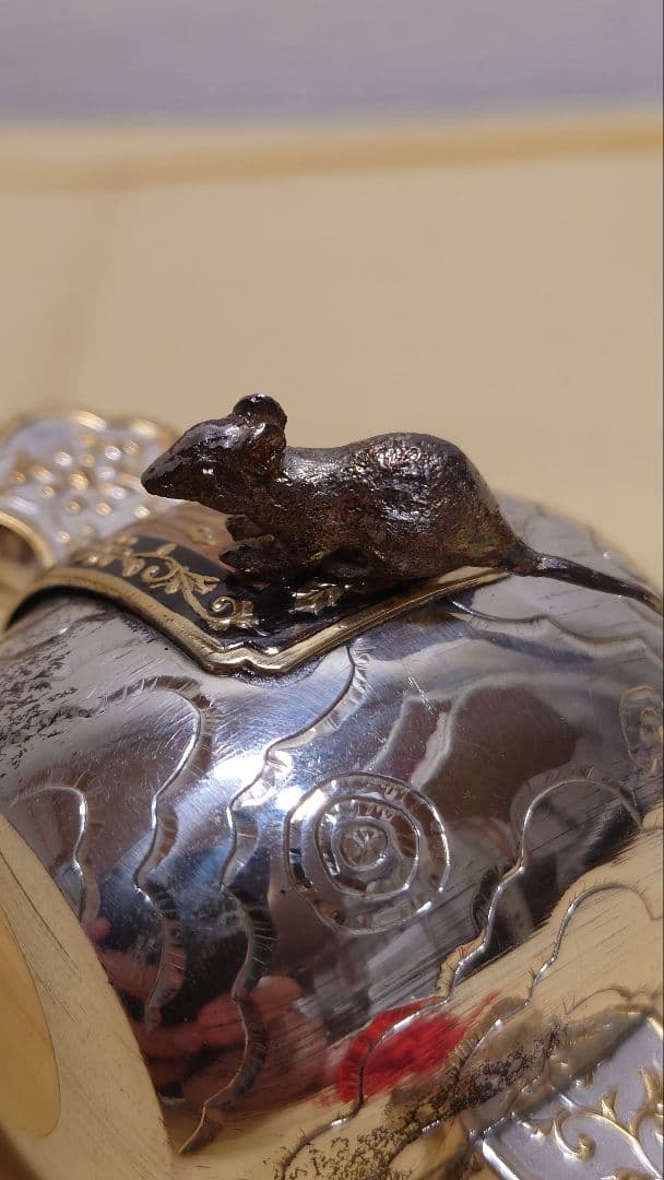 銀製　小槌　置物