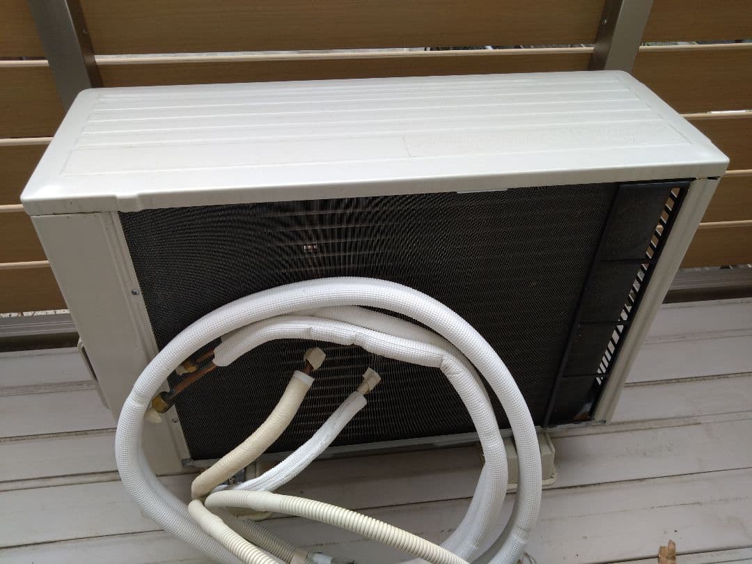 三菱　エアコン　霧ヶ峰　MSZ-GE4023S-W　室外機