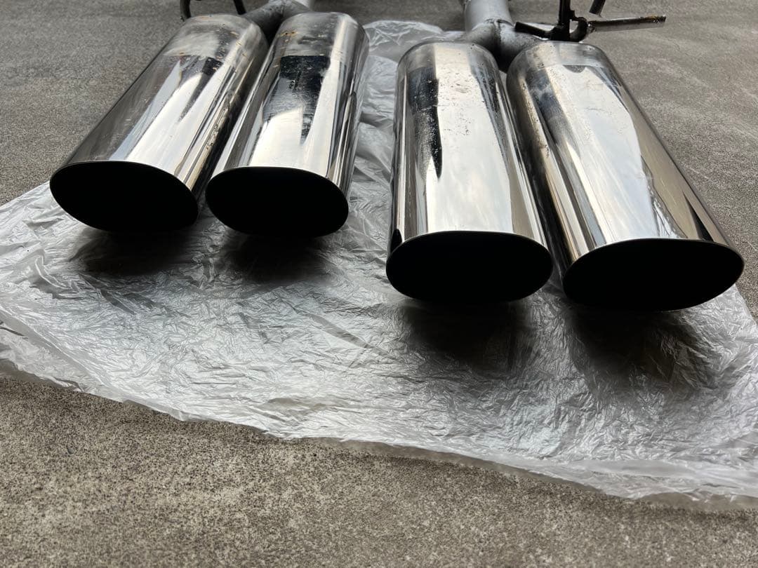 ファブレス　オーバル　レイモンド様