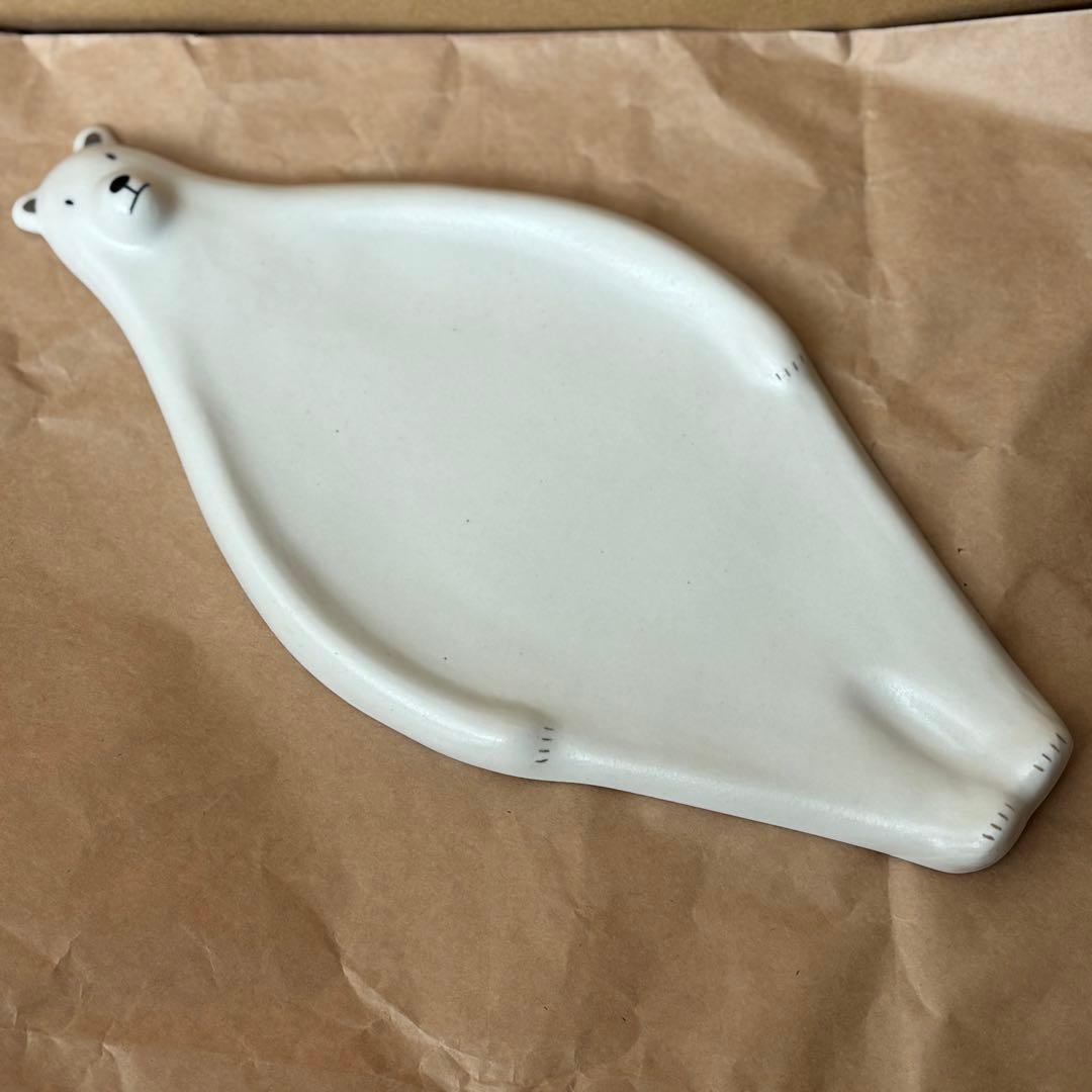 小堤晶子さん しろくまのプレート