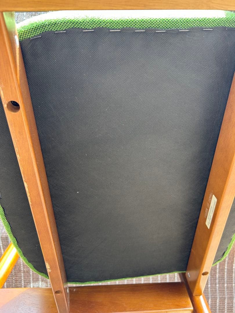 ② 良品 カリモク60 Dチェア タープグリーン 椅子　肘掛け