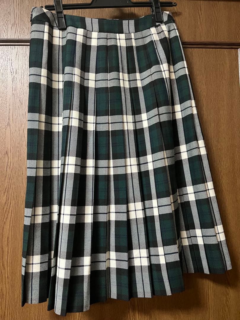 【タグなし新品】コージ　ワタナベ　スティル　プリーツスカート　11号　日本製