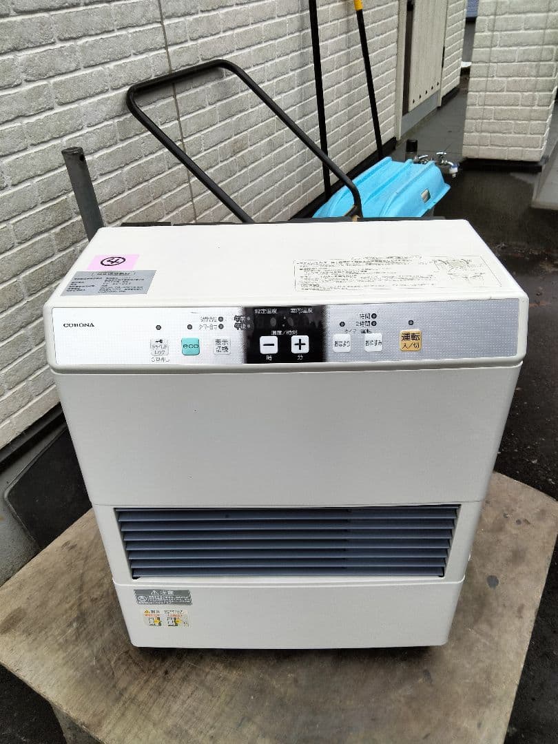 札幌発コロナFF温風石油ストーブ！品番「FF‐4212GS」2012年式中古品