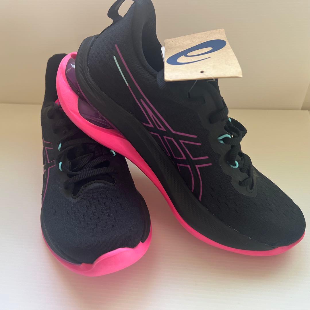 半額以下新品ゲルキンセイマックス25.5cmランニングシューズasics