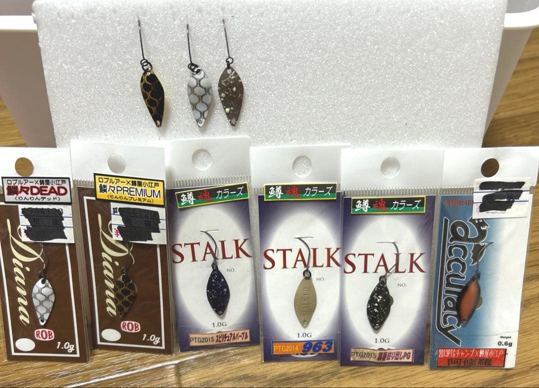 トラウト　ロブルアー　ダイアナ1.3g・1.0g STALK1.0g 64枚