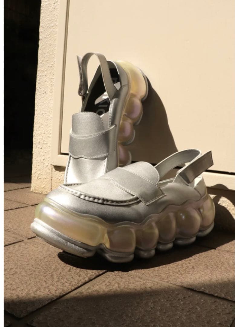 MIKIOSAKABE NEW Jewelry Loaferシルバースニーカー