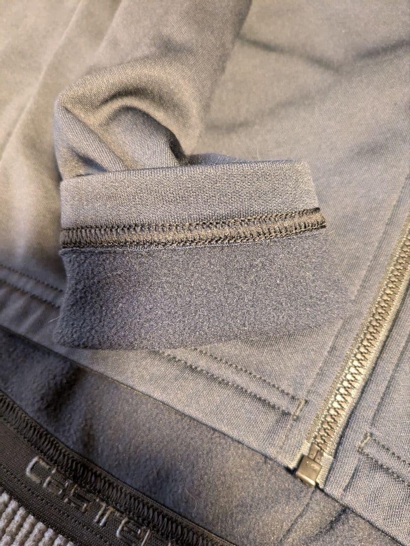 CASTELLI長袖ジャージLサイズ